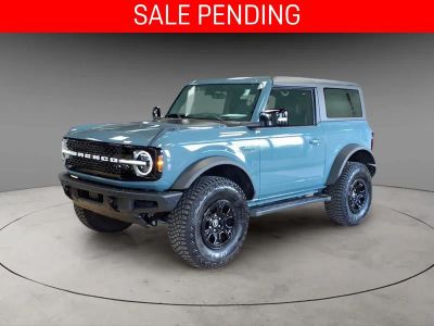 2021 Ford Bronco Wildtrak in Area 51 — front three-quarter view