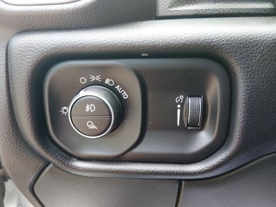 2024 Ram 2500 — photo 13 view