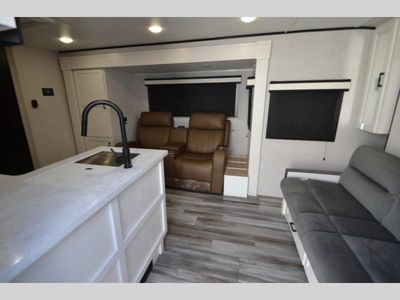 2025 Jayco Jay Feather - Photo 6