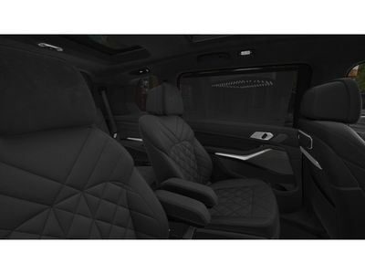2026 BMW X7 - Photo 12