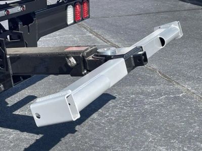 2026 Ford F-550SD — photo 10 view
