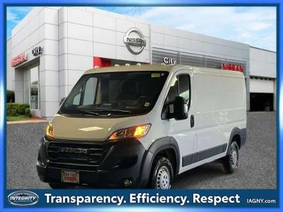 2025 RAM ProMaster 2500 — interior view