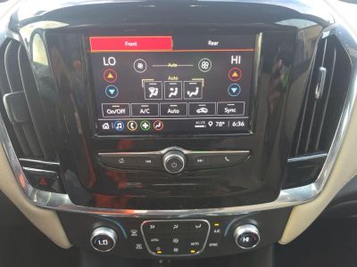 2023 Chevrolet Traverse - Photo 7
