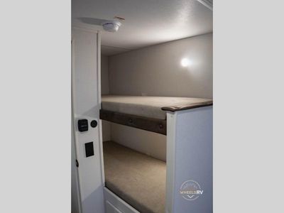 2026 Grand Design Transcend One - Photo 15