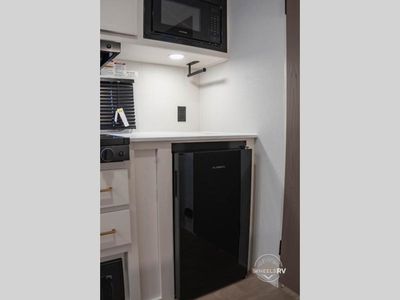 2026 Grand Design Transcend One - Photo 17