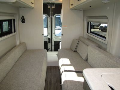 2026 Thor Motor Coach PALLADIUM — rear three-quarter view