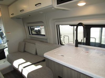 2026 Thor Motor Coach PALLADIUM — interior view