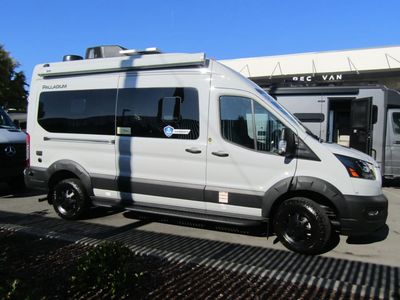 2026 Thor Motor Coach PALLADIUM — photo 12 view