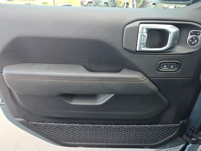 2026 Jeep Wrangler — photo 14 view