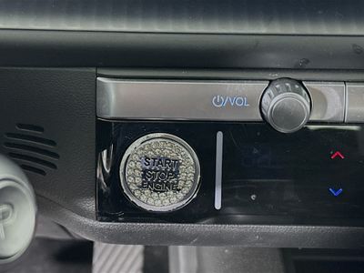 2024 Hyundai IONIQ 6 — photo 19 view
