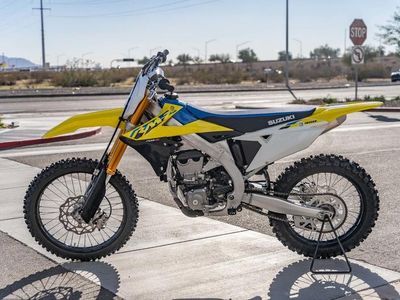 2025 Suzuki RM-Z450 - Photo 6