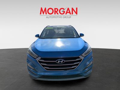 2018 Hyundai Tucson — photo 10 view