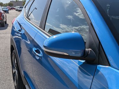 2018 Hyundai Tucson — photo 12 view