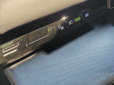 2026 BMW 5 Series — photo 26 view
