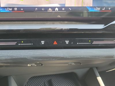 2026 BMW 5 Series — photo 34 view