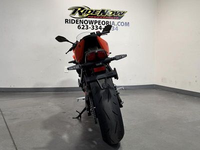 2026 Suzuki GSX-8R — engine compartment view