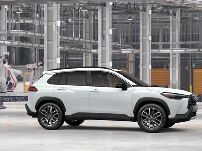 2026 Toyota Corolla Cross — photo 13 view