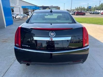 2011 Cadillac CTS — detail view