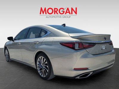 2024 Lexus ES - Photo 3