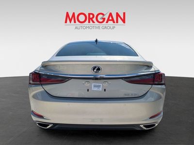 2024 Lexus ES - Photo 4