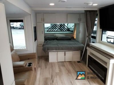 2026 Brinkley Model I - Photo 12