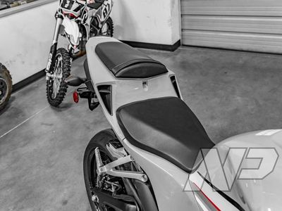 2026 Honda CBR600RR - Photo 12
