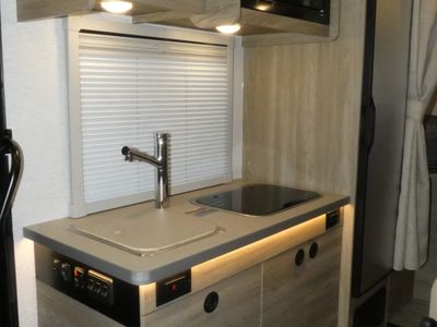2026 Winnebago EKKO - Photo 7