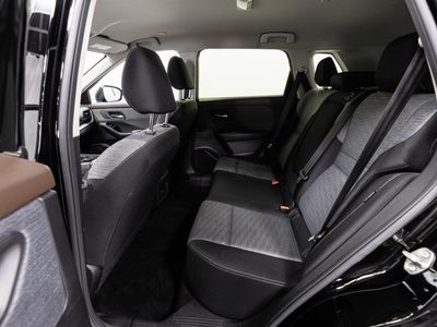 2023 Nissan Rogue — detail view