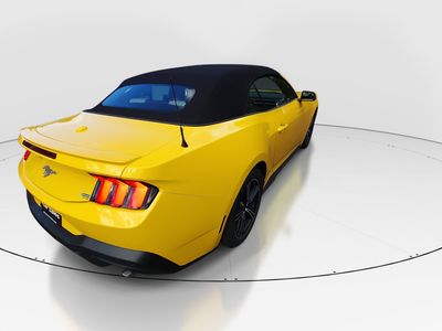 2024 Ford Mustang — photo 7 view