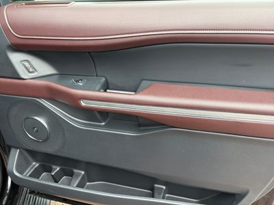 2024 Ford Expedition Max — photo 11 view