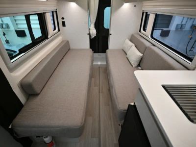2027 Thor Motor Coach TELLARO — photo 18 view