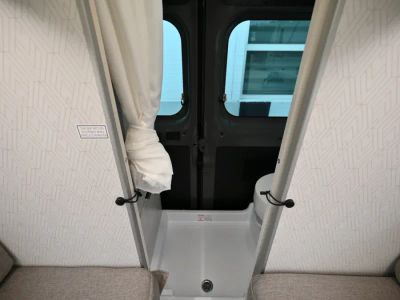 2027 Thor Motor Coach TELLARO — photo 20 view