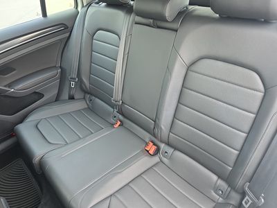 2016 Volkswagen Golf SportWagen - Photo 18