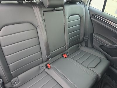 2016 Volkswagen Golf SportWagen - Photo 14