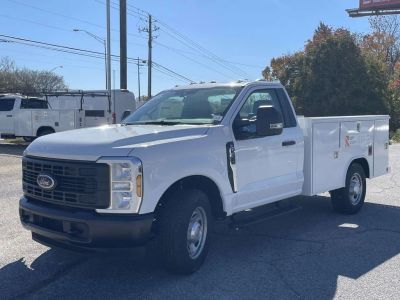 2025 Ford Chassis Cab — photo 7 view