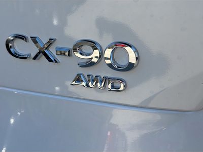 2026 Mazda CX-90 PHEV — photo 12 view