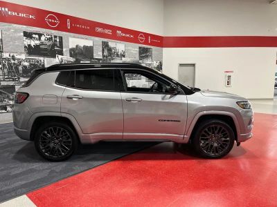 2022 Jeep Compass — side profile view
