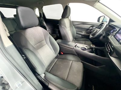 2024 Nissan Rogue — photo 27 view