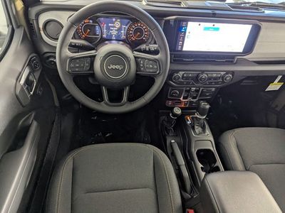 2026 Jeep Wrangler — photo 13 view
