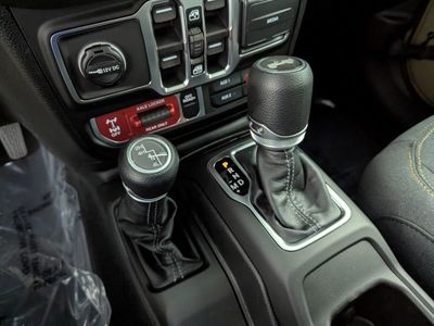 2026 Jeep Wrangler — photo 24 view