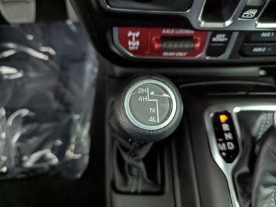 2026 Jeep Wrangler — photo 25 view