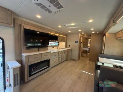 2027 Renegade Verona — photo 10 view