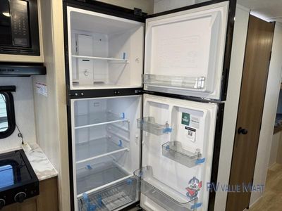 2026 Coachmen RV Apex X Series - Photo 40