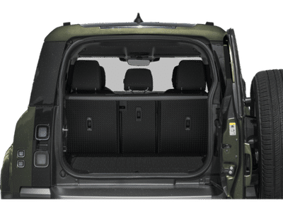 2026 Land Rover Defender 110 — photo 8 view