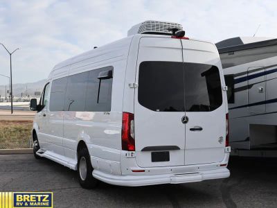 2025 OGV Luxury Coach V-RV - Photo 3