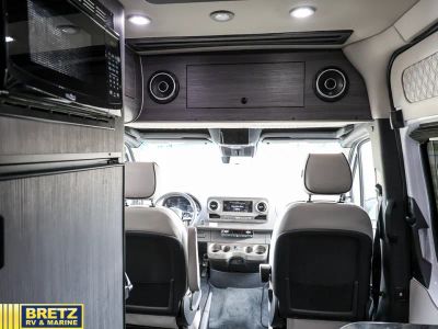 2025 OGV Luxury Coach V-RV - Photo 21