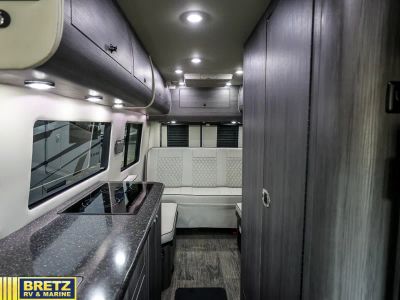 2025 OGV Luxury Coach V-RV - Photo 10