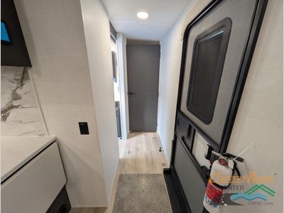 2026 Forest River Flagstaff Super Lite — photo 18 view