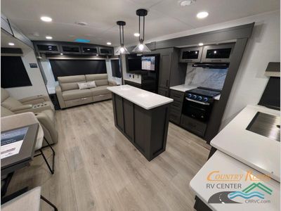 2026 Forest River Flagstaff Super Lite — photo 9 view
