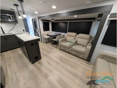 2026 Forest River Flagstaff Super Lite — photo 14 view